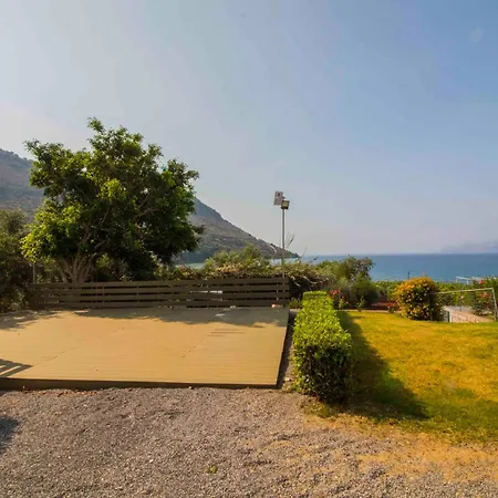 Kotronas Residence *